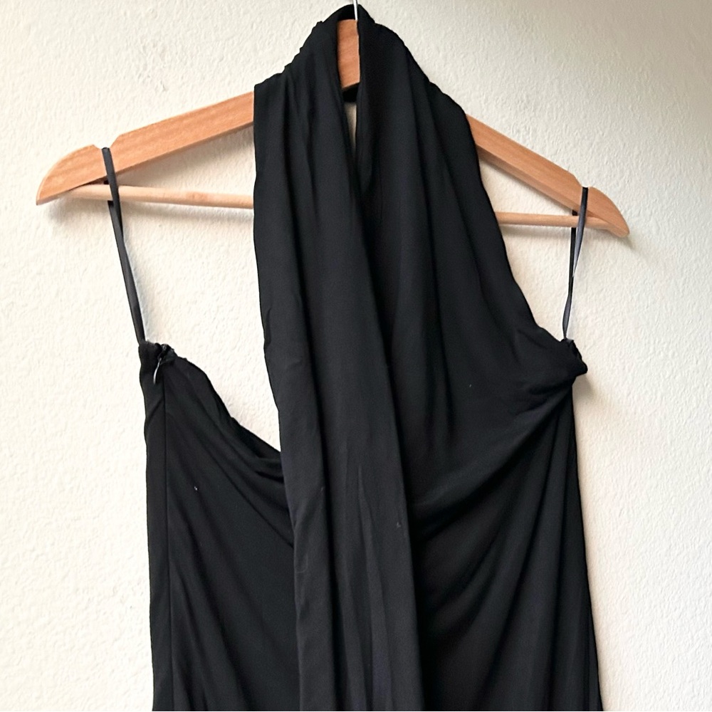 NWT Alieva DASHA One Shoulder MODERN MIDI Fitted DRESS in BLACK Sz M - Picture 6 of 15